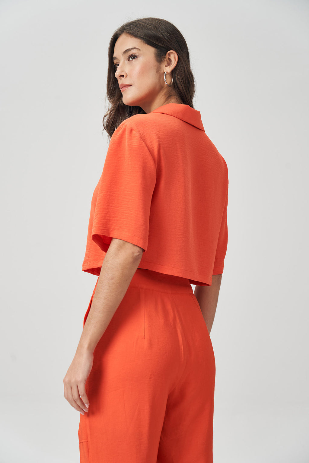 Camisa Cropped Solta Feminina Acostamento Garden
