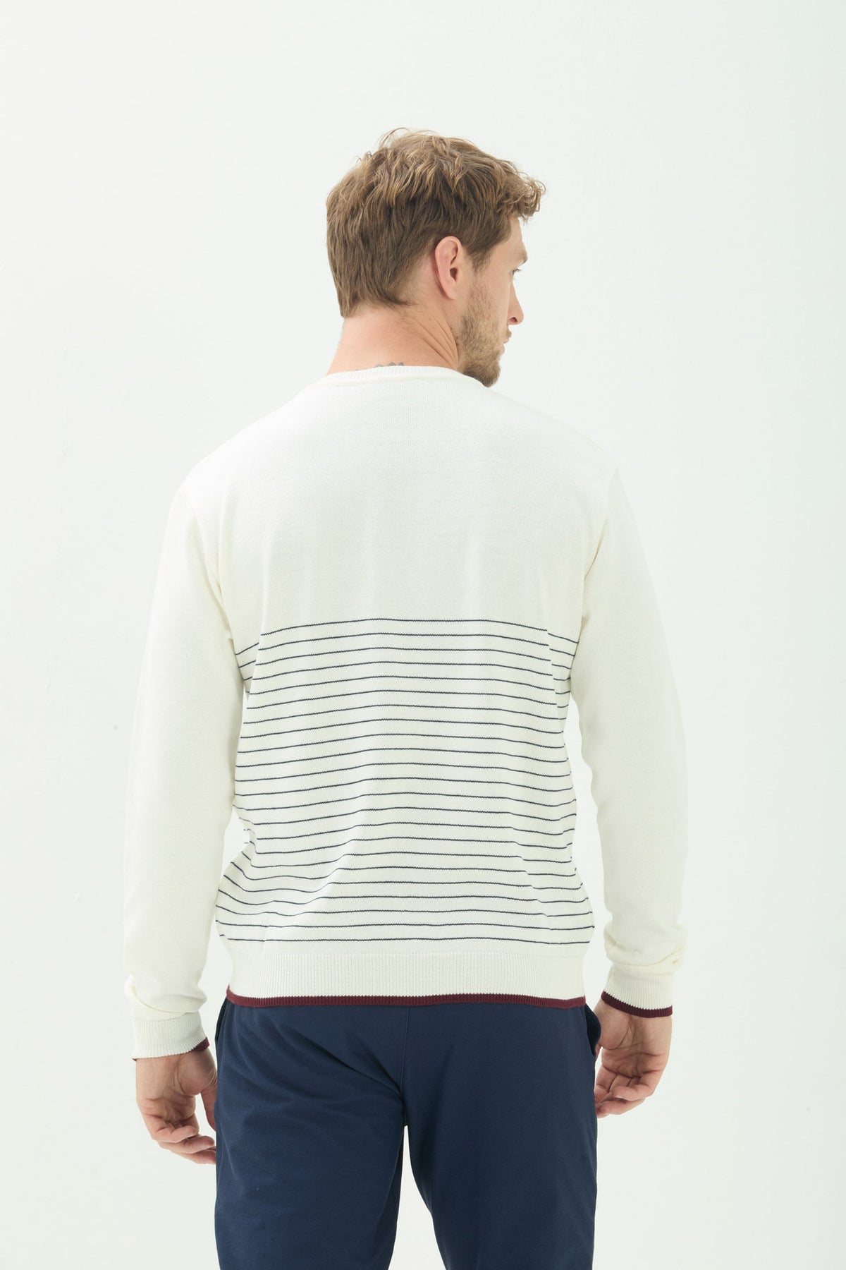 Suéter Listrado Masculino Acostamento Off White