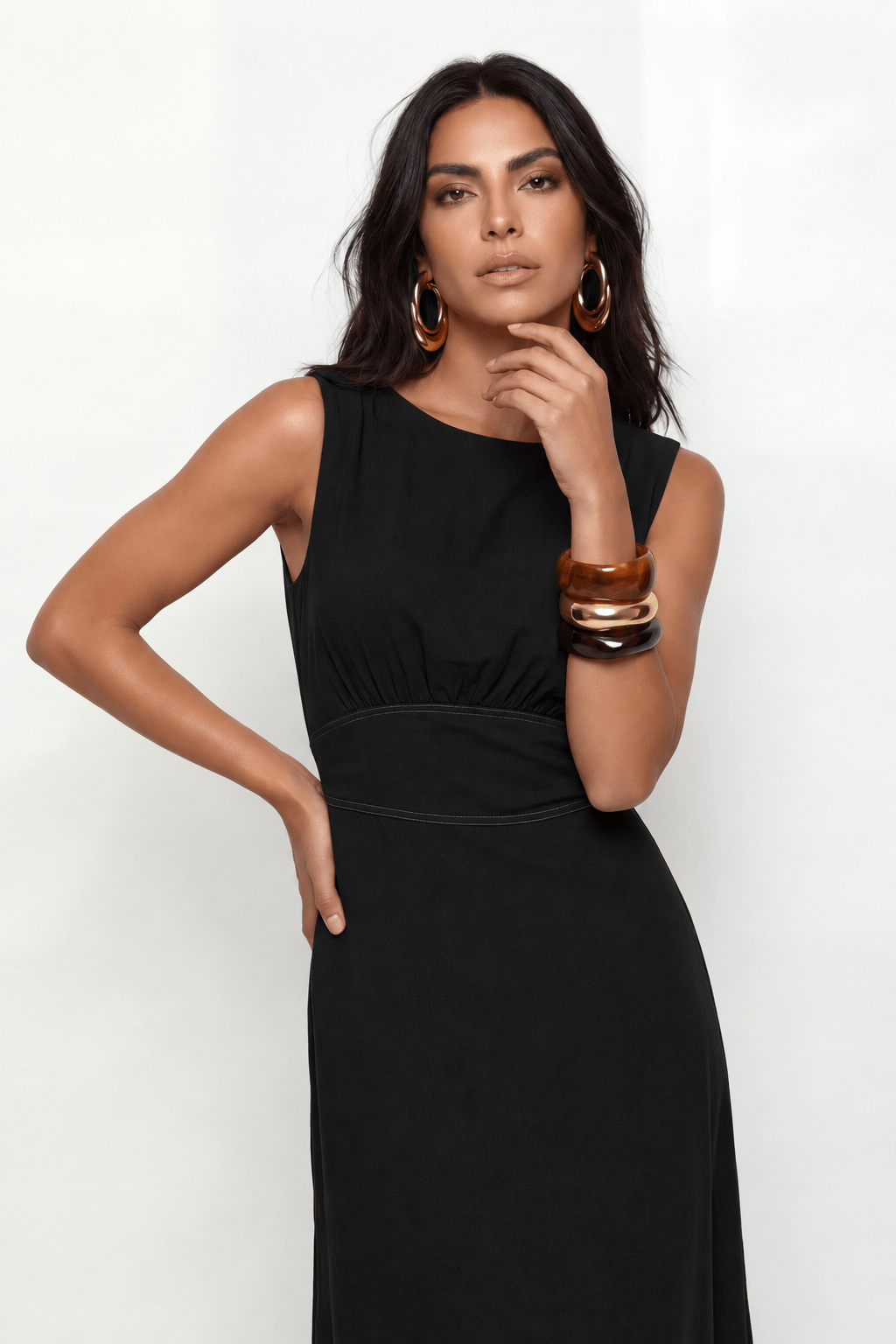 Vestido Midi Cava V ACT Feminino Preto