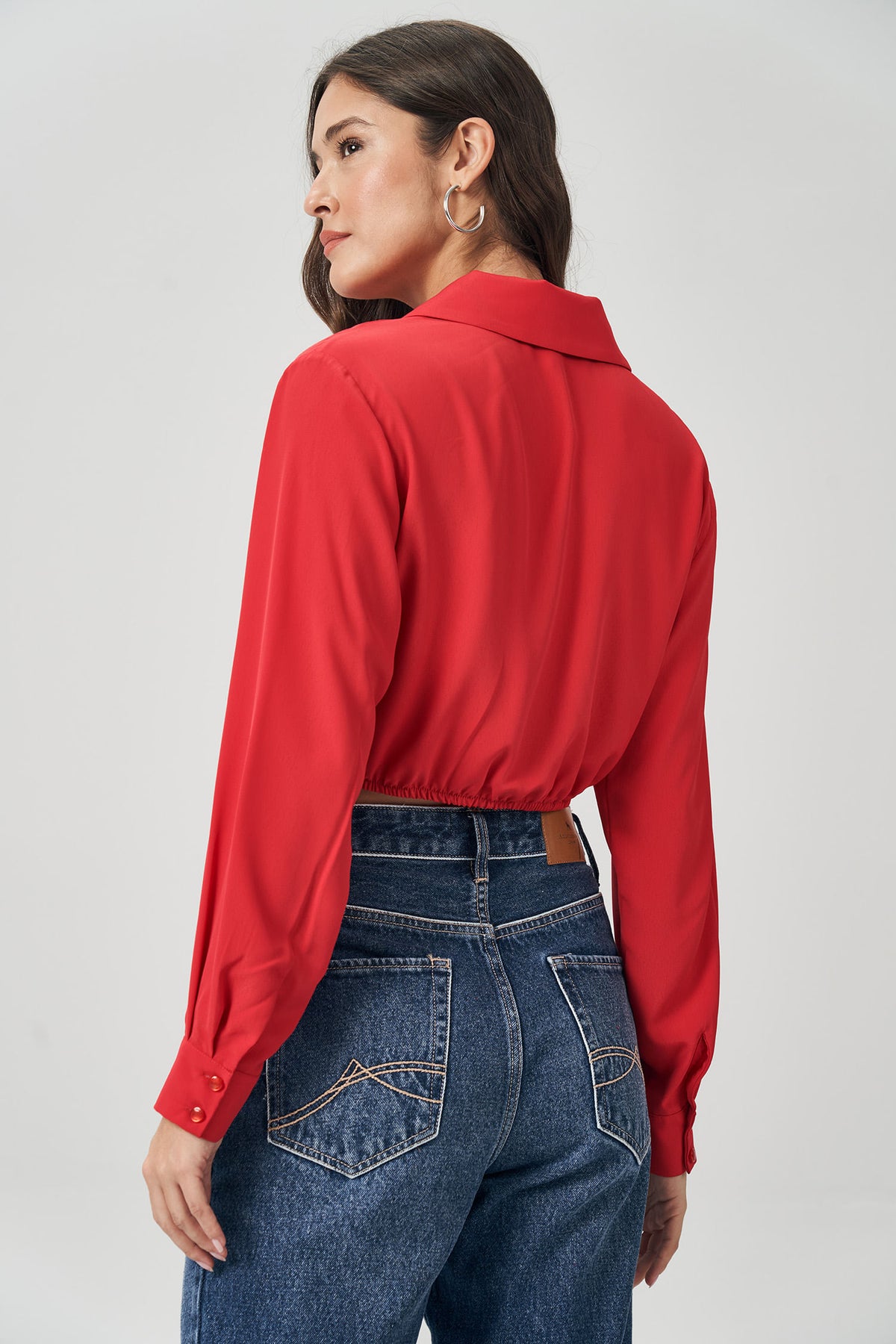 Blusa Com Lapela Feminina Acostamento Red Velvet