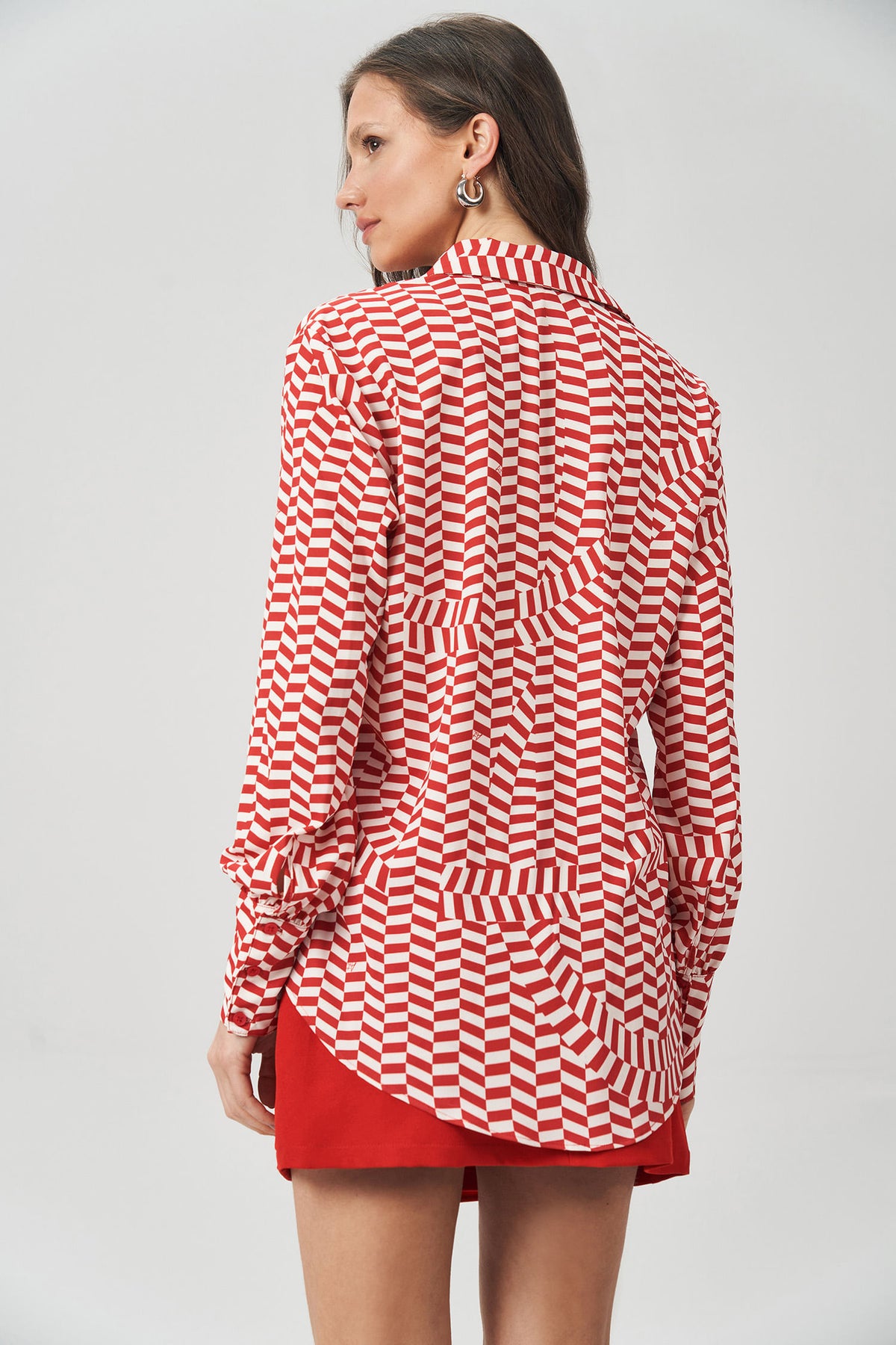 Camisa Long Feminina Acostamento Red Mosaic