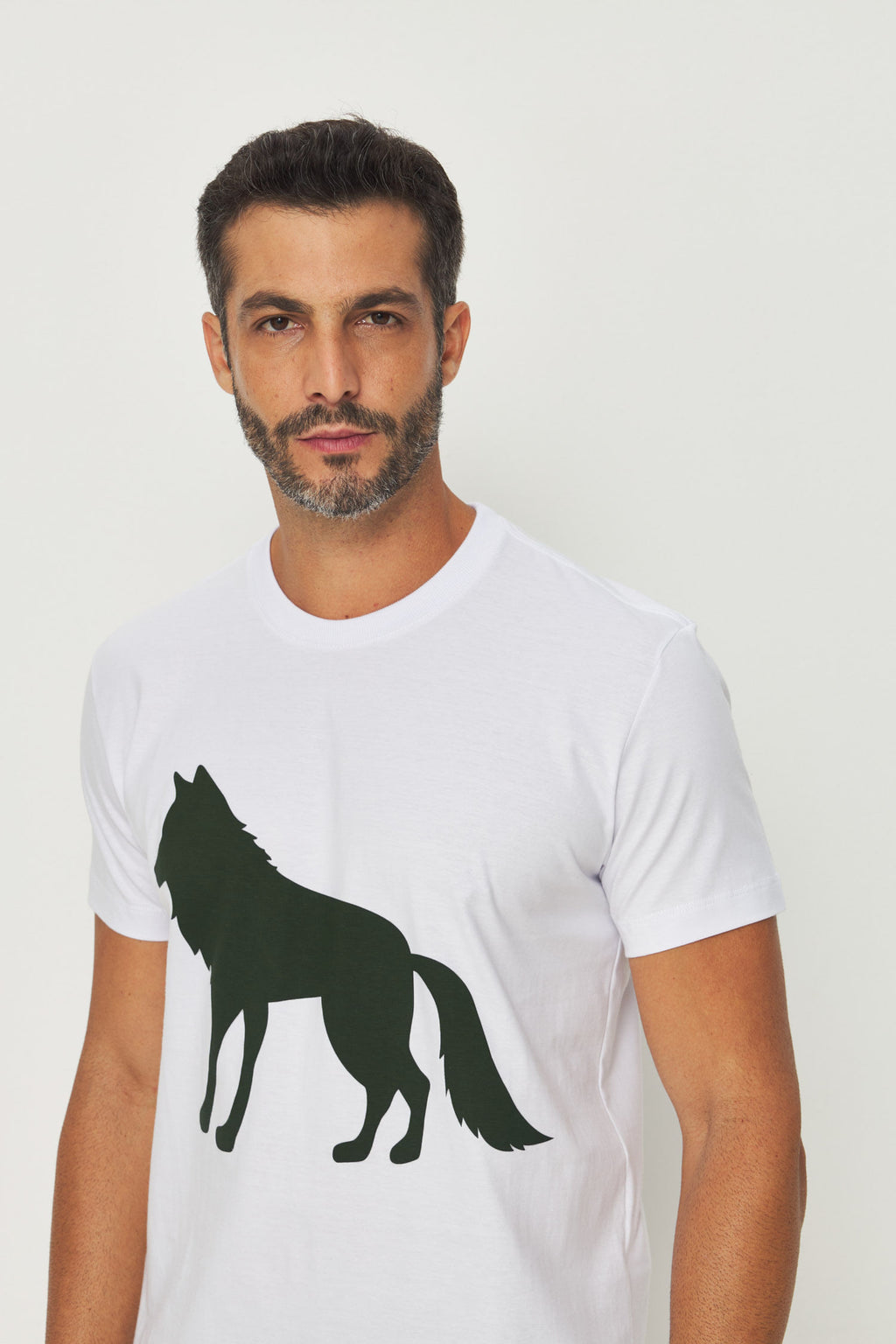 Camiseta Estampa Lobo Frontal Masculino Acostamento Branco C/ Estp Verde Folhagem