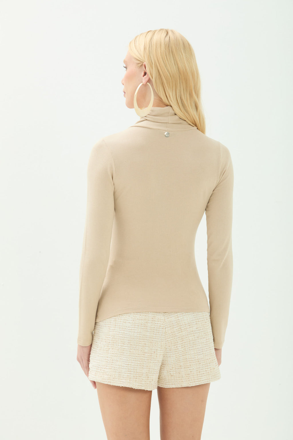 Blusa Basic Gola Alta ACT Feminino Sand