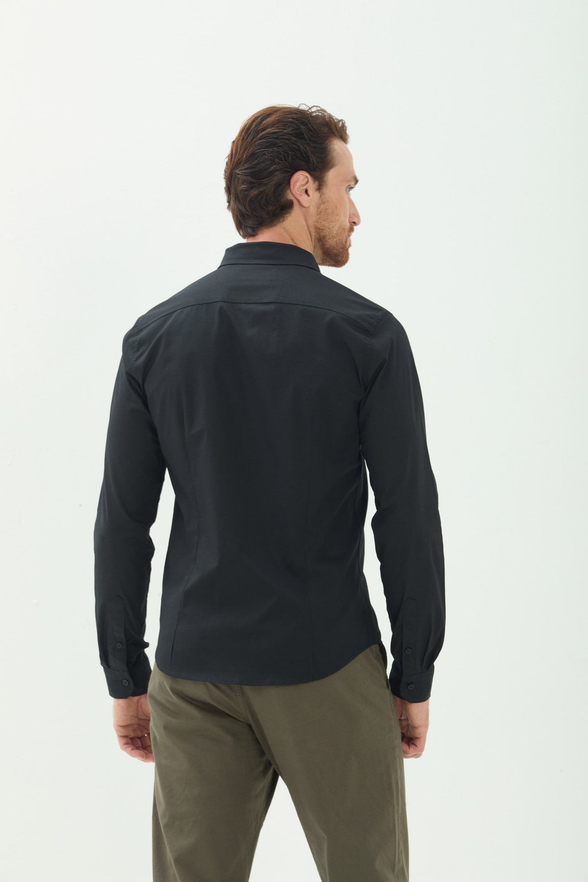 Camisa Manga Longa Botão Oculto Masculina Acostamento Preto