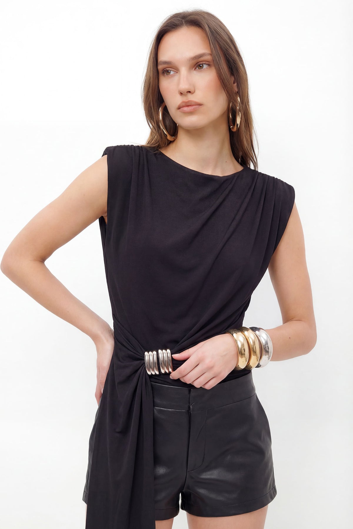 Blusa Assimétrica Drapeada ACT Feminina Preto