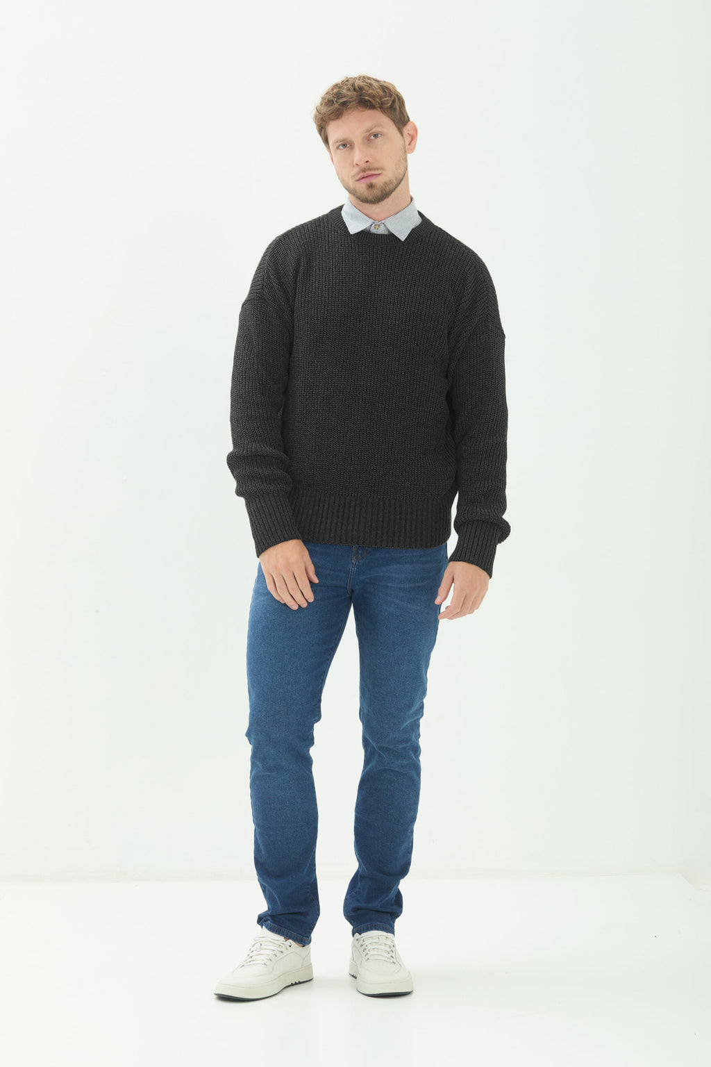 Suéter Tricot Gola Redonda Masculino Acostamento Preto