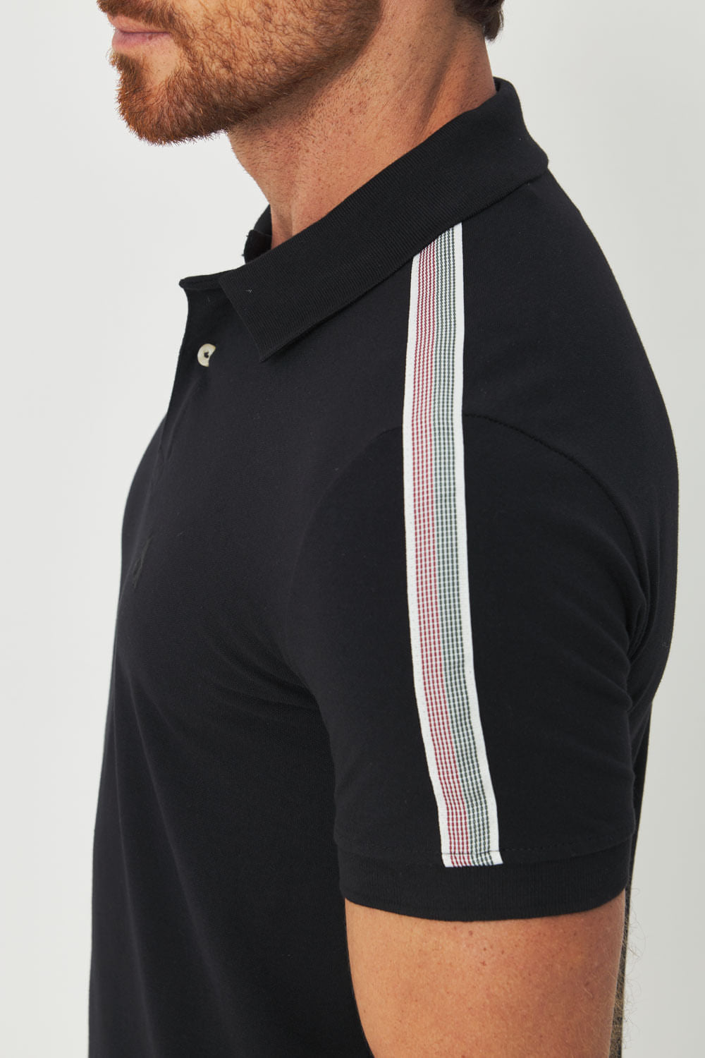 Polo Detalhe Ombro Masculina Acostamento Preto