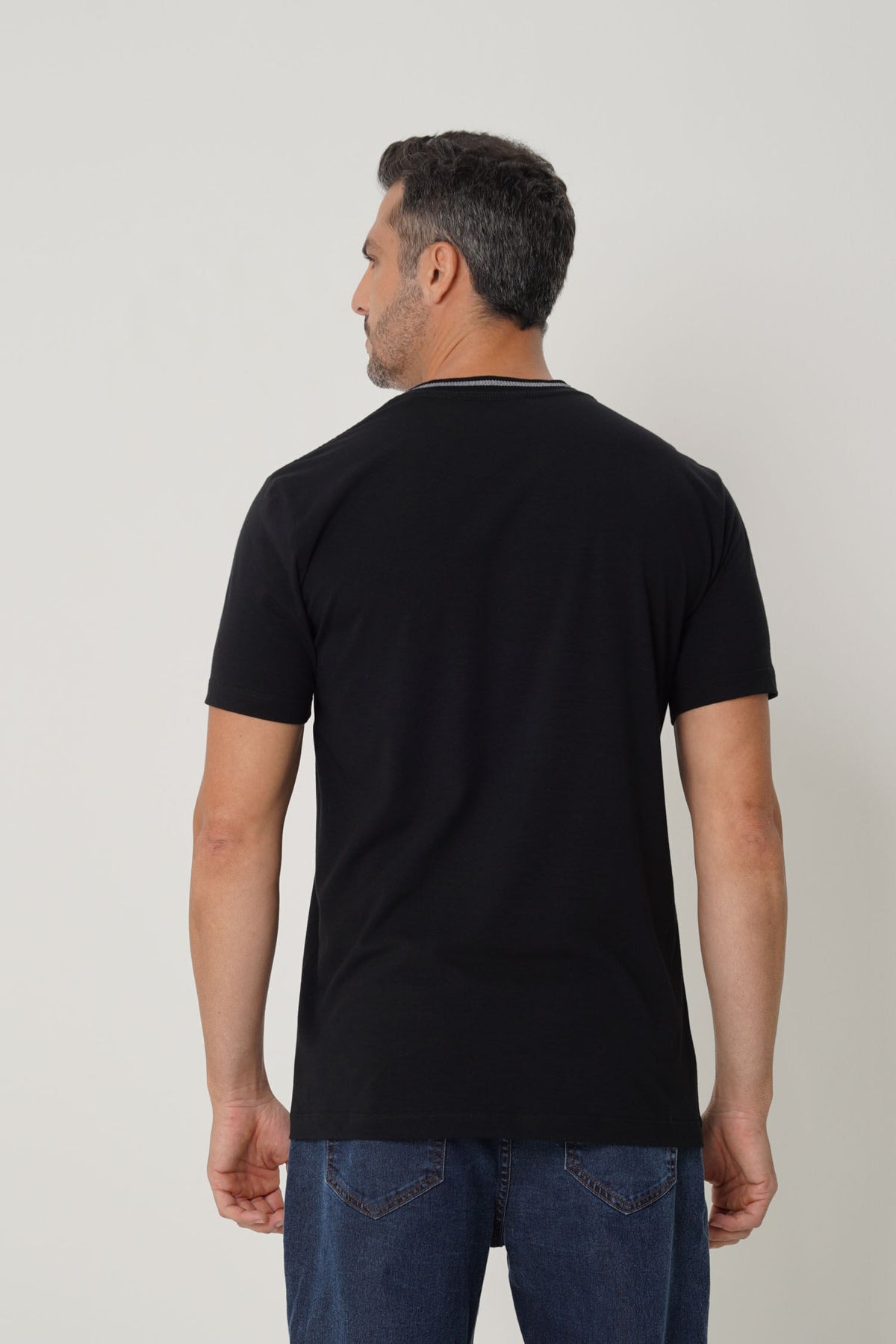 Camiseta Elastano Lobo Masculina Acostamento Preto