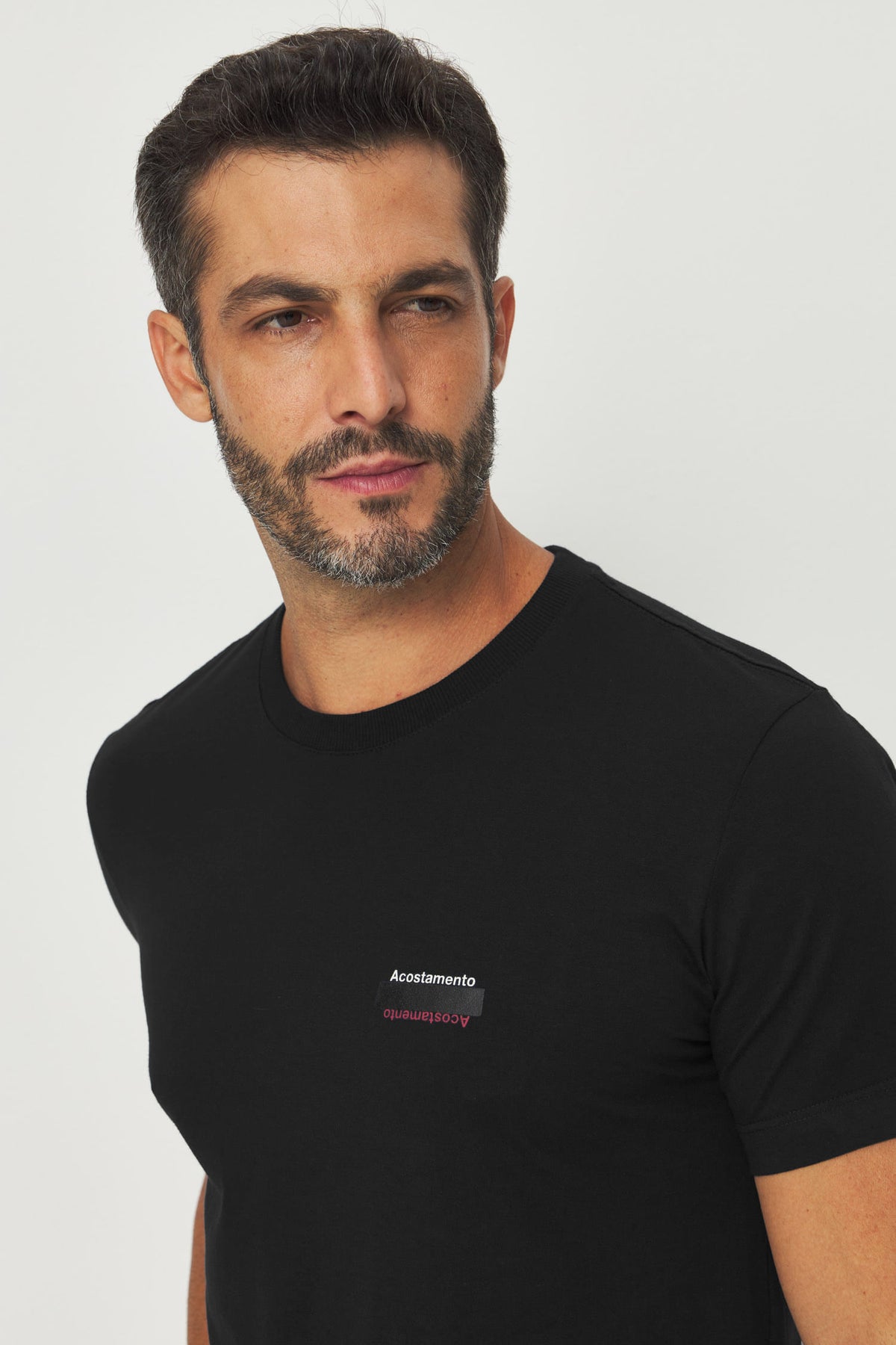 Camiseta Lobo Geométrico Masculino Acostamento Preto