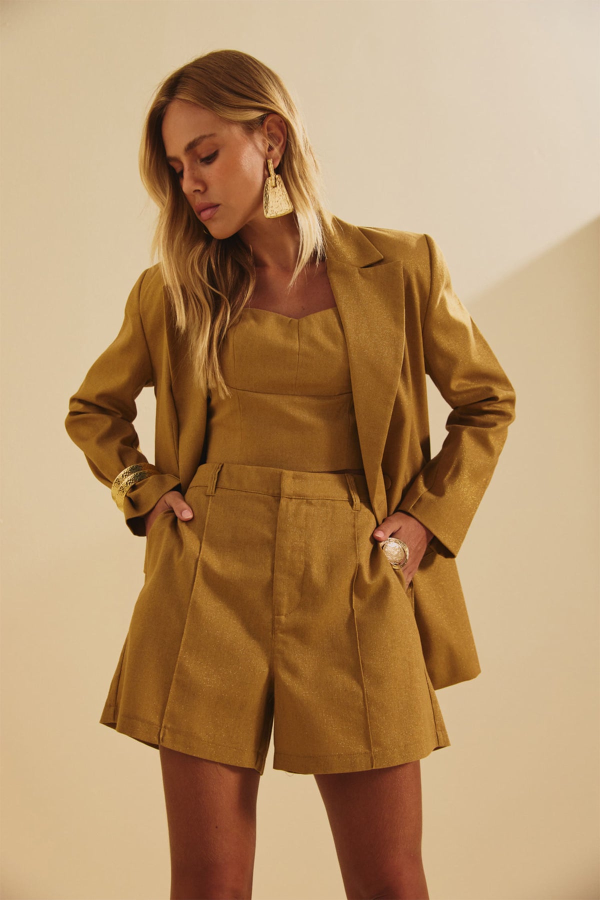 Blusa Com Busto Modelado ACT Feminina Caramel