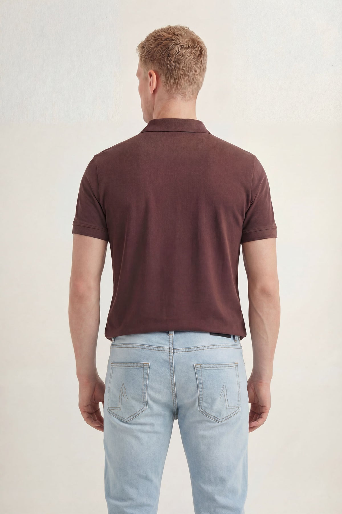 Polo Logo Essential Masculina Acostamento Marrom Ipe